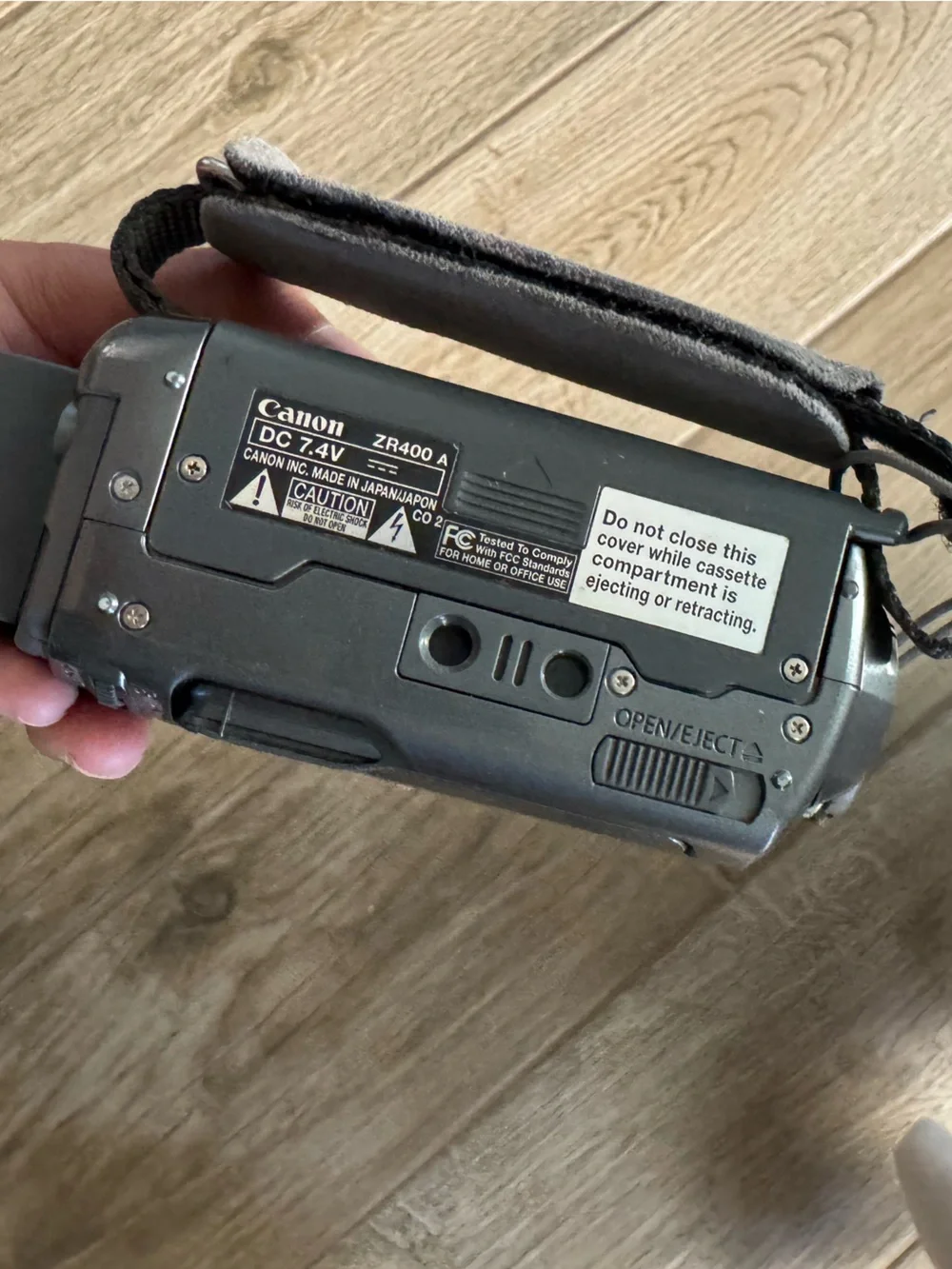 Canon ZR400 Gray Digital Video Camcorder